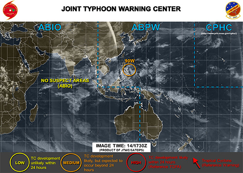 米軍の台風11号たまごの様子9/16