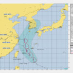 台風12号米軍進路図8/21